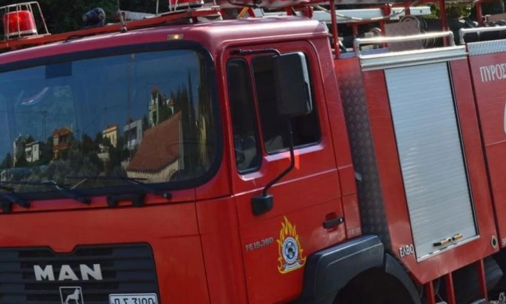 Φωτιά σε εστιατόριο στη Γλυφάδα